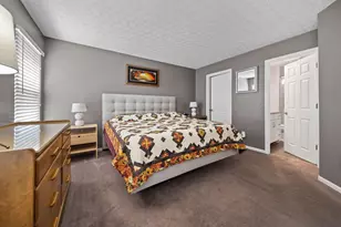 5887 Luccis Ct, Columbus, OH 43228 - Photo 11
