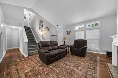 5887 Luccis Court, Columbus, OH 43228 - Photo 5