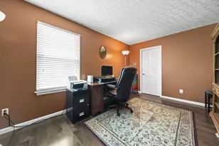 5887 Luccis Ct, Columbus, OH 43228 - Photo 15