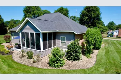 5044 Sunset Boulevard Road NW, Strasburg, OH 44680 - Photo 9