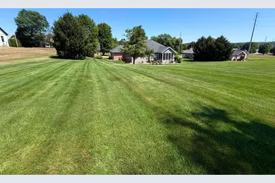 5044 Sunset Boulevard Road NW, Strasburg, OH 44680 - Photo 7
