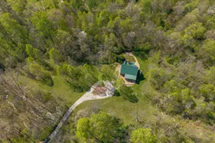 36933 Maysville-Greendale Rd, Logan, OH 43138 - Photo 3