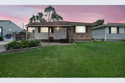 3841 Frazier Road W, Columbus, OH 43207 - Photo 1