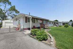 3841 Frazier Rd W, Columbus, OH 43207 - Photo 3