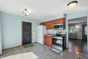 1740 Ringfield Dr, Galloway, OH 43119 - Photo 9