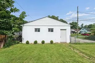 1083 Wellington Blvd, Columbus, OH 43219 - Photo 13