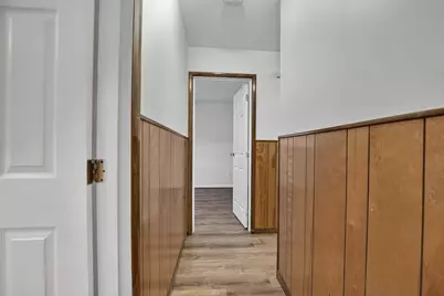 5100 Chipman Drive, Columbus, OH 43232 - Photo 5