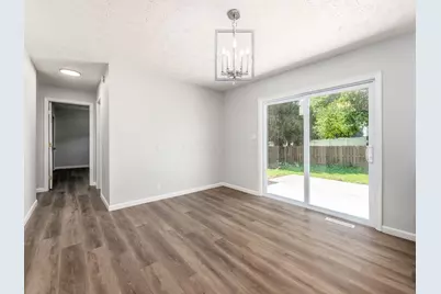 1585 N Wilson Road, Columbus, OH 43204 - Photo 9