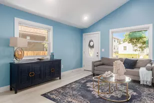 1569 E Blake Ave, Columbus, OH 43211 - Photo 7