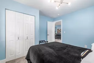 1569 E Blake Ave, Columbus, OH 43211 - Photo 13