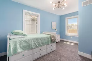 1569 E Blake Ave, Columbus, OH 43211 - Photo 15