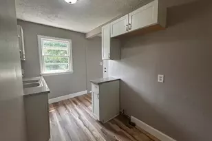 1335 E 25th Ave, Columbus, OH 43211 - Photo 3