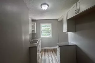 1335 E 25th Ave, Columbus, OH 43211 - Photo 5