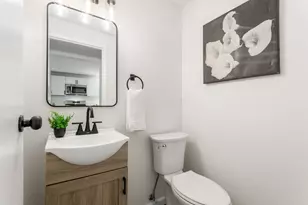 2245 Blue Rock Ln, Grove City, OH 43123 - Photo 9