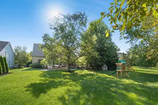 361 Ashmoore Cir W, Powell, OH 43065 - Photo 37