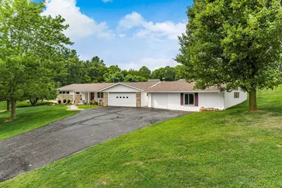 107 Linnell Drive NW, Granville, OH 43023 - Photo 1
