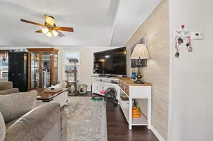 261 Berryville Rd, Columbus, OH 43207 - Photo 9