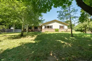 4880 Hayden Run Rd, Columbus, OH 43221 - Photo 1
