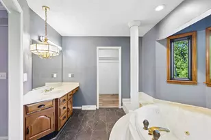 1755 Hickory Hill Dr, Columbus, OH 43228 - Photo 25