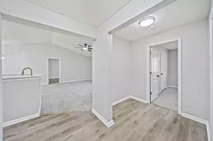 1999 Berrancher Dr, Columbus, OH 43228 - Photo 15
