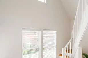978 Summit St, Columbus, OH 43201 - Photo 23