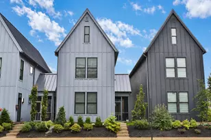 978 Summit St, Columbus, OH 43201 - Photo 1