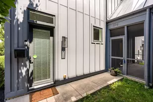 978 Summit St, Columbus, OH 43201 - Photo 15