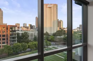 225 John H McConnell Blvd, Columbus, OH 43215 - Photo 37