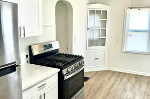 1352 E 20th Ave, Columbus, OH 43211 - Photo 5