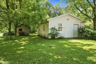 947 Hart Rd, Columbus, OH 43223 - Photo 17