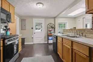 2806 Minerva Ave, Columbus, OH 43231 - Photo 9