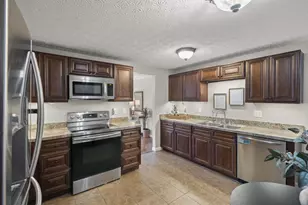 3556 Arnsby Rd, Columbus, OH 43232 - Photo 9