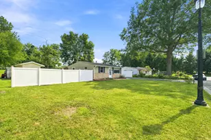 369 Kinsel Ave, Groveport, OH 43125 - Photo 13