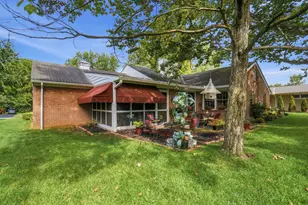 3836 Bickley Pl, Columbus, OH 43220 - Photo 17