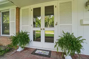 3836 Bickley Pl, Columbus, OH 43220 - Photo 11