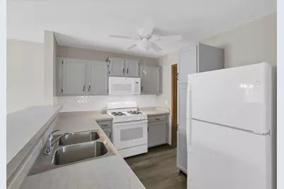 1164 Waterbury Court, Lancaster, OH 43130 - Photo 3