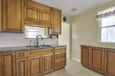 646 Woodside Drive SW, Pataskala, OH 43062 - Photo 9