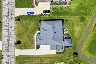 720 Meadow Ridge Way, Marysville, OH 43040 - Photo 9