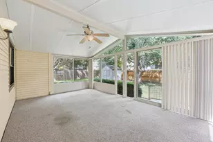 2120 Wayfaring Dr, Reynoldsburg, OH 43068 - Photo 17