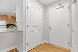 10 E Weber Rd, Columbus, OH 43202 - Photo 3