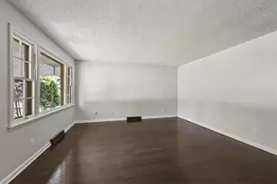 997 E 21st Ave, Columbus, OH 43211 - Photo 7