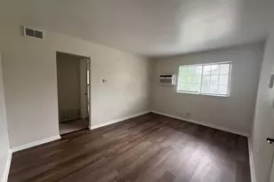 221 Dana Ave, Columbus, OH 43223 - Photo 7