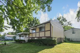 2284 Kinderly Dr, Columbus, OH 43232 - Photo 3