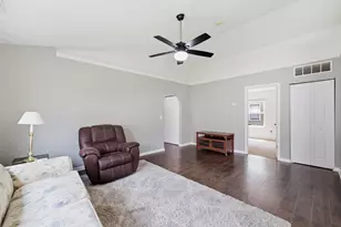 2868 Sussex Pl Dr, Grove City, OH 43123 - Photo 9