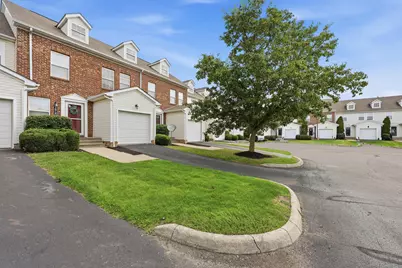 1074 Marsala Avenue, Columbus, OH 43228 - Photo 3