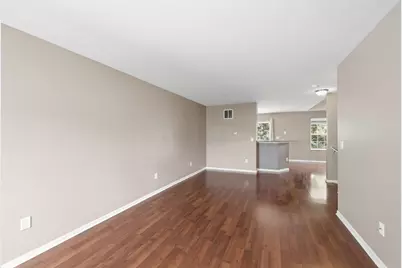 1074 Marsala Avenue, Columbus, OH 43228 - Photo 7