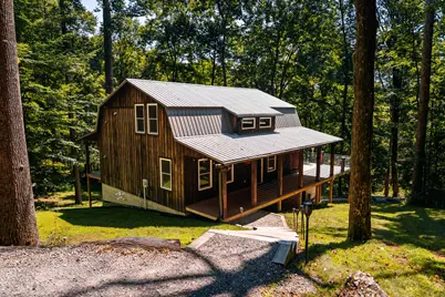 12089 Cantwell Cliffs Road, Rockbridge, OH 43149 - Photo 33
