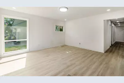 2263 Dawnlight Avenue, Columbus, OH 43211 - Photo 3