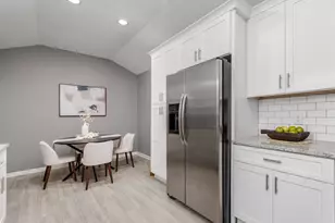 135 N Powell Ave, Columbus, OH 43204 - Photo 17