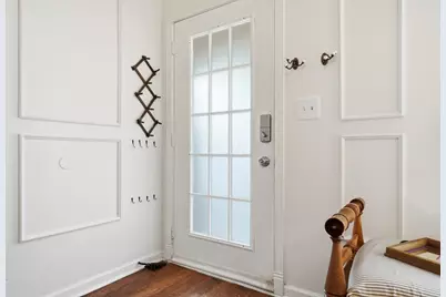 984 Highland Street, Columbus, OH 43201 - Photo 5